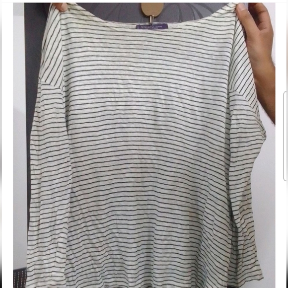 Imported Over size Top - Picture 4 of 5